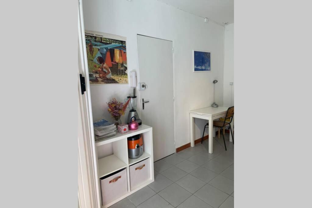 Charming Studio With Patio In The Heart Of Marsilya Dış mekan fotoğraf